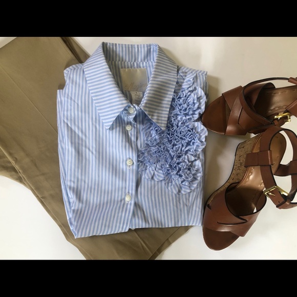 McGinn Blue -White Striped Ruffle Blouse Sz: 8 💙 - Picture 7 of 8